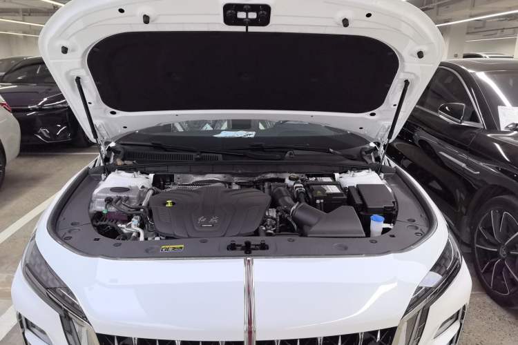 Used Hongqi H6 2023 2.0T ZhiMei Edition Engine Bay