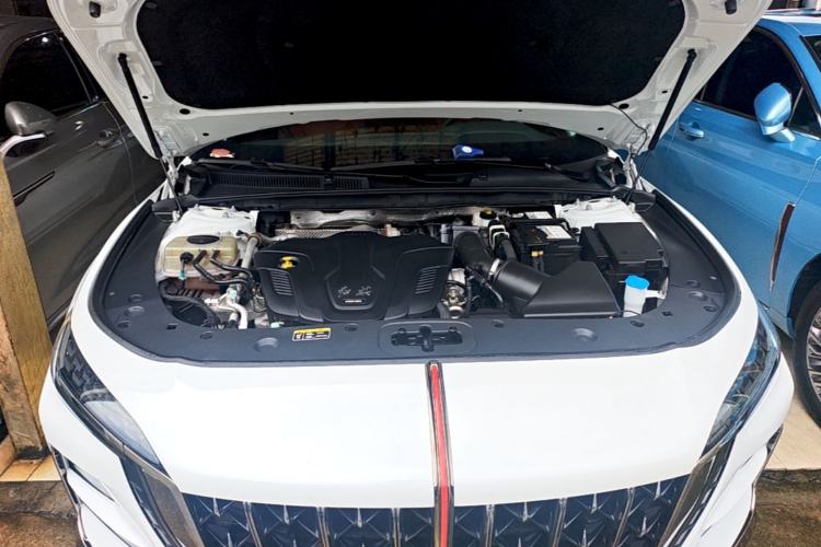 Used Hongqi H6 2023 2.0T Zhiyi Version Engine Bay
