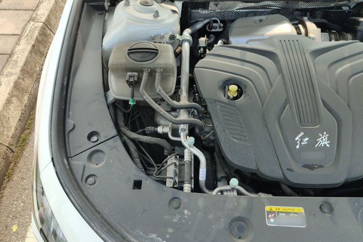 Used Hongqi H6 2023 2.0T ZhiShang Version Engine Bay Right