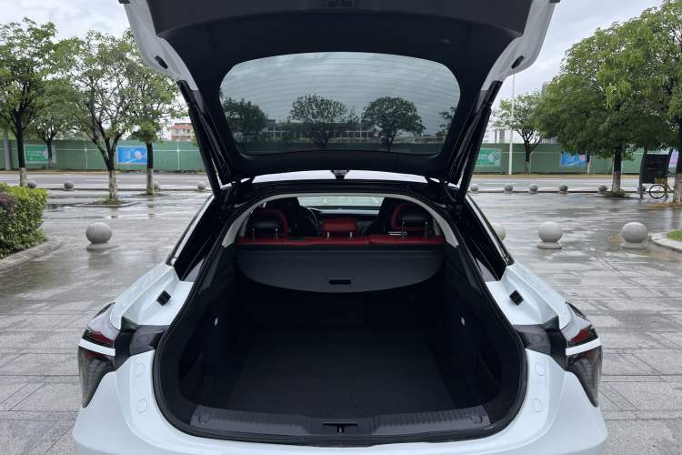 Used Hongqi H6 2023 2.0T Zhiyi Version Exterior 10
