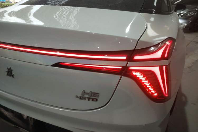 Used Hongqi H6 2023 2.0T ZhiShang Version Exterior 3