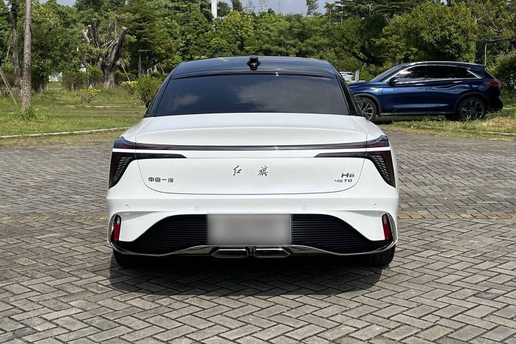 Used Hongqi H6 2023 2.0T ZhiShang Version Exterior 4