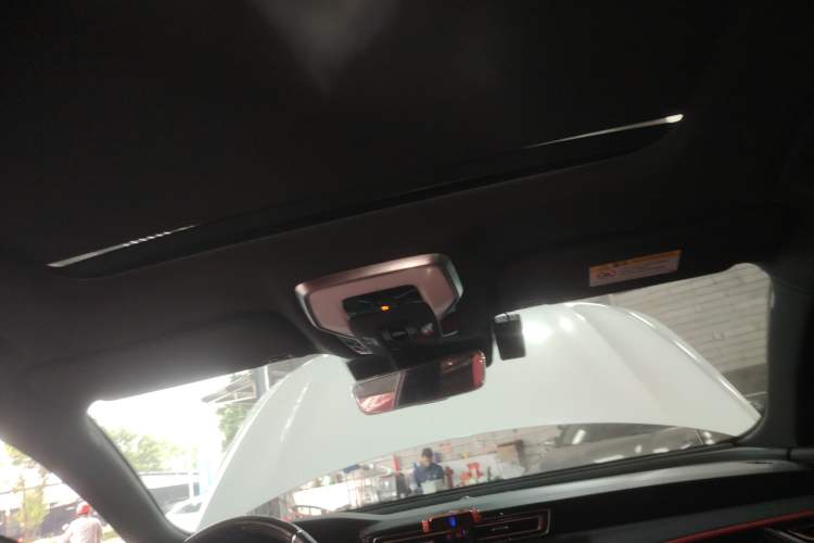 Used Hongqi H6 2023 2.0T ZhiShang Version Headliner
