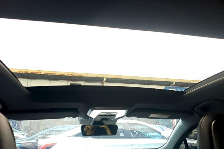 Used Hongqi H6 2023 2.0T ZhiShang Version Headliner
