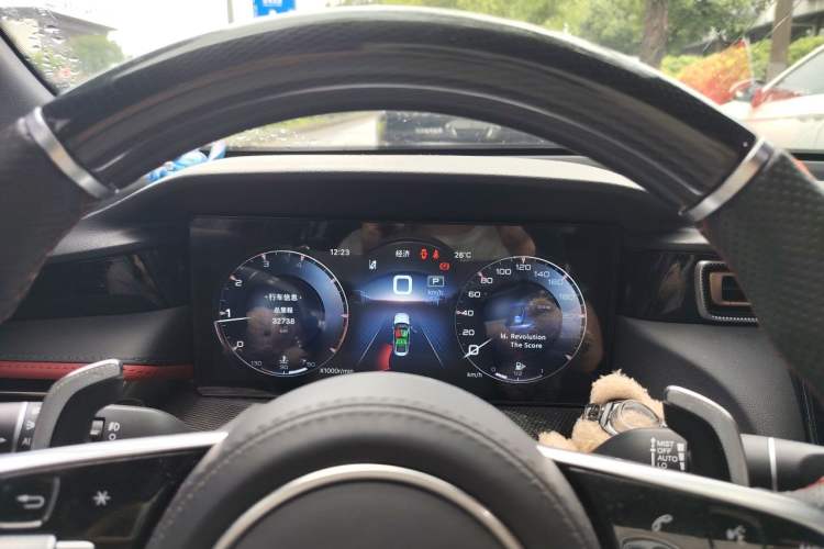Used Hongqi H6 2023 2.0T ZhiShang Version Instrument Cluster
