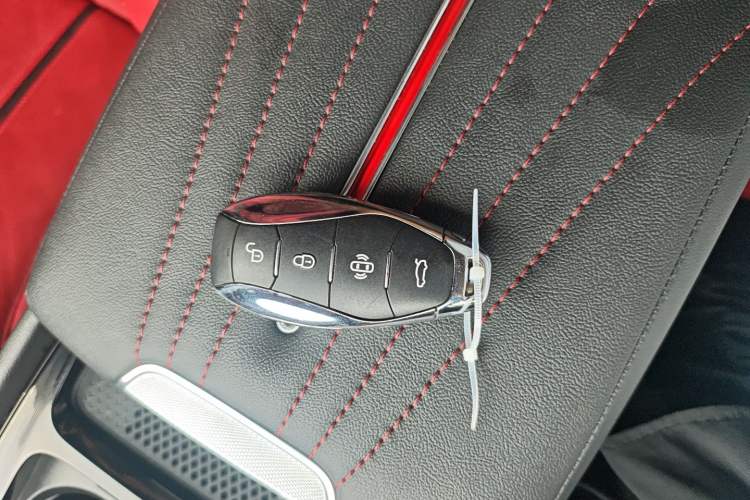 Used Hongqi H6 2023 2.0T ZhiShang Version Interior 1