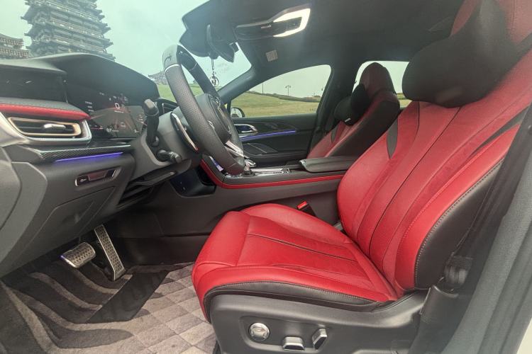 Used Hongqi H6 2023 2.0T ZhiShang Version Interior 1