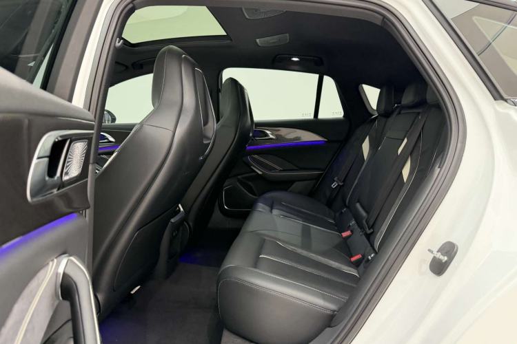 Used Hongqi H6 2023 2.0T ZhiShang Version Interior 3