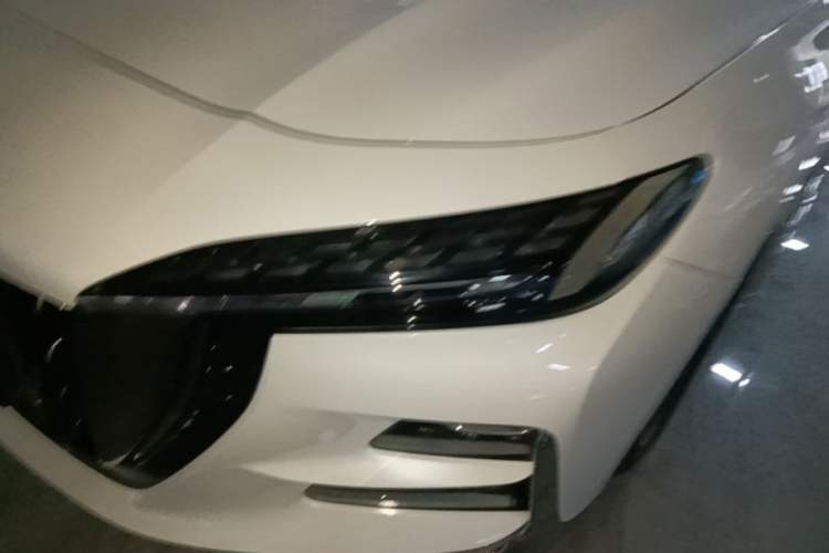 Used Hongqi H6 2023 2.0T Zhiyi Version Left Front Headlight