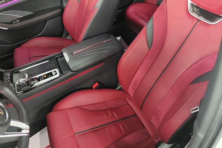 Used Hongqi H6 2023 2.0T ZhiShang Version Left Front Seat