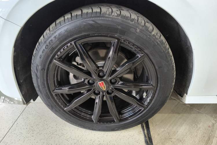 Used Hongqi H6 2023 2.0T ZhiShang Version Left Front Wheel Hub