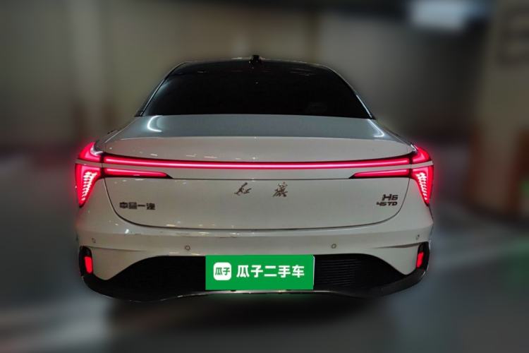 Used Hongqi H6 2023 2.0T ZhiShang Version Rear