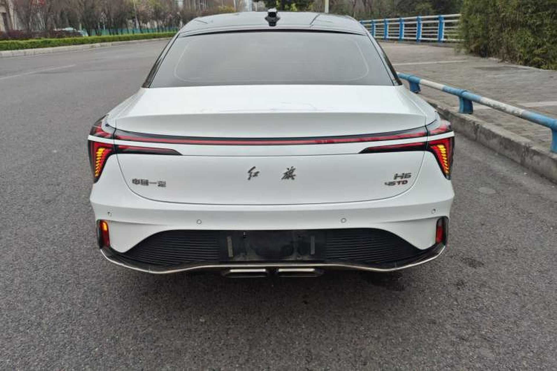 Used Hongqi H6 2023 2.0T Zhiyi Version Rear