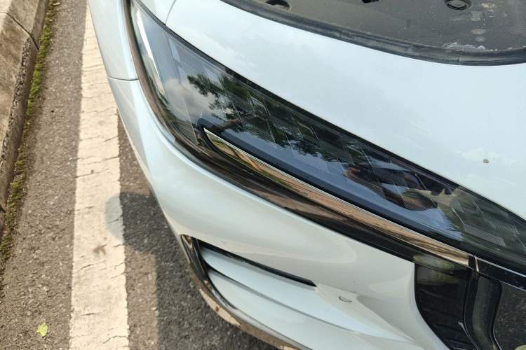 Used Hongqi H6 2023 2.0T ZhiShang Version Right Front Headlight
