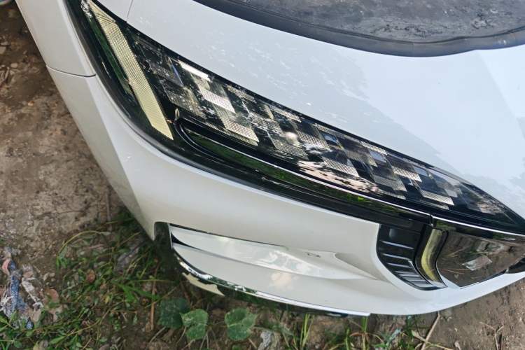 Used Hongqi H6 2023 2.0T ZhiMei Edition Right Front Headlight
