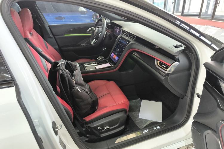 Used Hongqi H6 2023 2.0T ZhiShang Version Right Front Seat