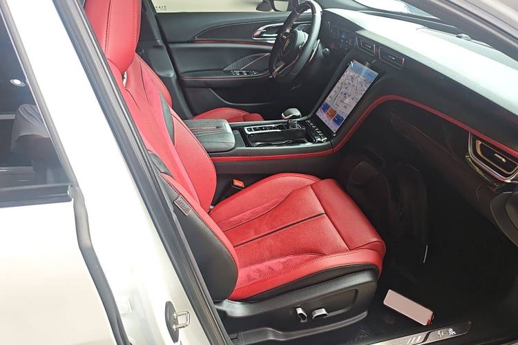 Used Hongqi H6 2023 2.0T ZhiShang Version Right Front Seat