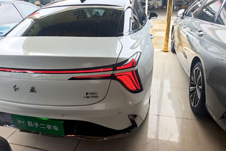 Used Hongqi H6 2023 2.0T Zhiyi Version Right Rear Taillight
