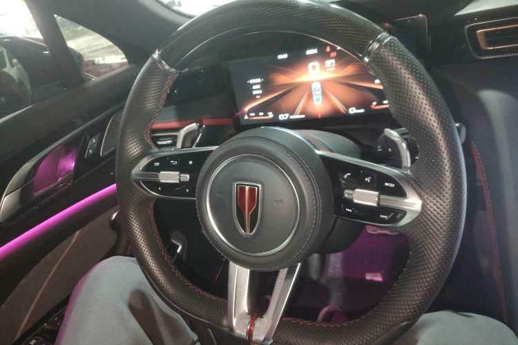 Used Hongqi H6 2023 2.0T ZhiShang Version Steering Wheel