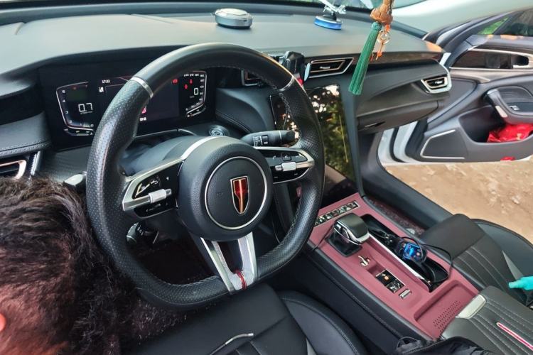 Used Hongqi H6 2023 2.0T ZhiMei Edition Steering Wheel