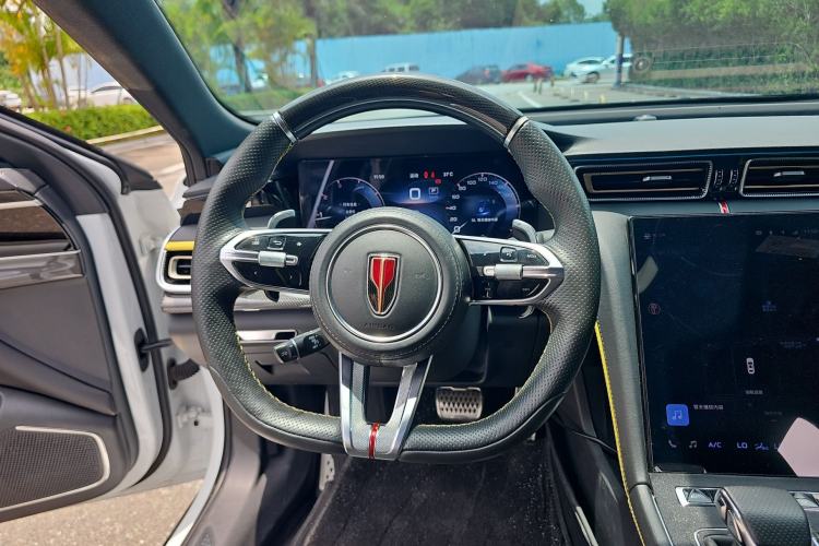 Used Hongqi H6 2023 2.0T ZhiShang Version Steering Wheel