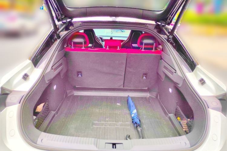 Used Hongqi H6 2023 2.0T ZhiShang Version Trunk