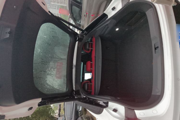 Used Hongqi H6 2023 2.0T ZhiShang Version Trunk
