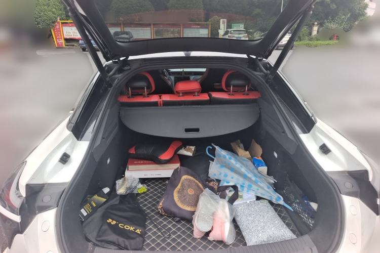 Used Hongqi H6 2023 2.0T ZhiZhen Edition Trunk