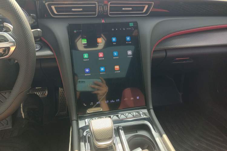 Used Hongqi H6 2024 2.0T ZhiShang Version Audio And AC Panel