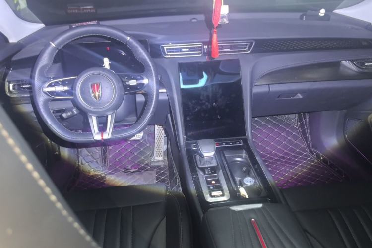 Used Hongqi H6 2024 2.0T ZhiMei Edition Center Console