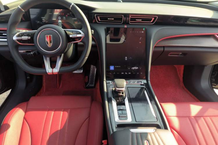 Used Hongqi H6 2024 2.0T ZhiMei Edition Center Console