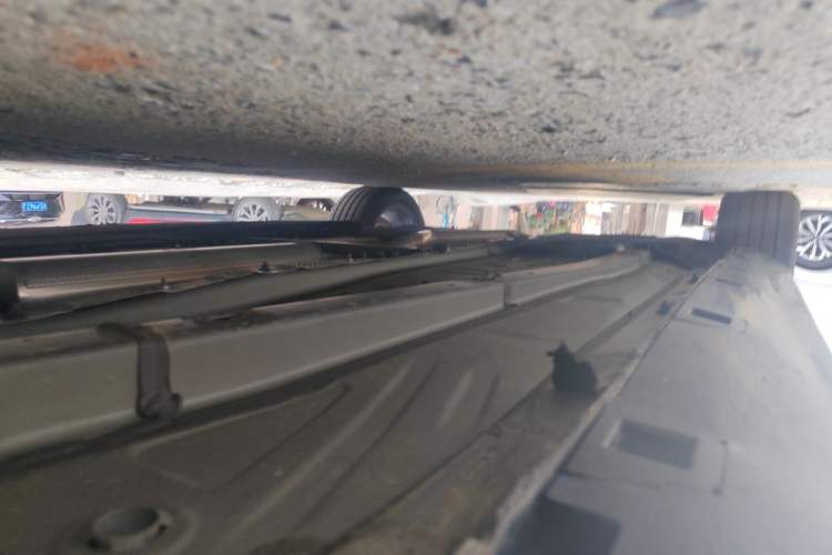 Used Hongqi H6 2024 2.0T ZhiMei Edition Chassis Front Right