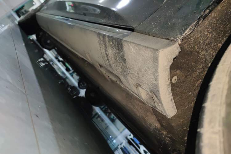 Used Hongqi H6 2024 2.0T ZhiMei Edition Chassis Front Right