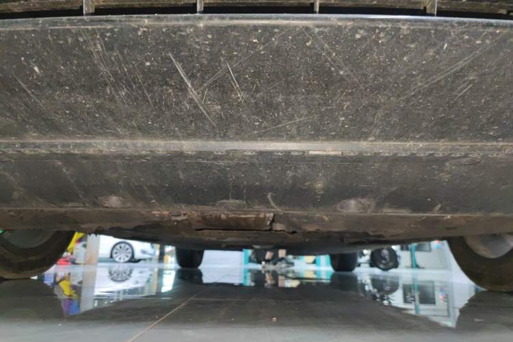Used Hongqi H6 2024 2.0T ZhiMei Edition Chassis Front