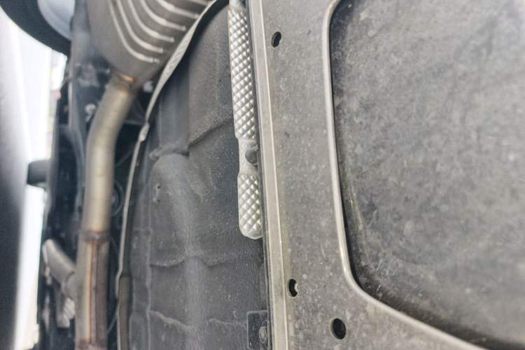 Used Hongqi H6 2024 2.0T ZhiMei Edition Chassis Rear
