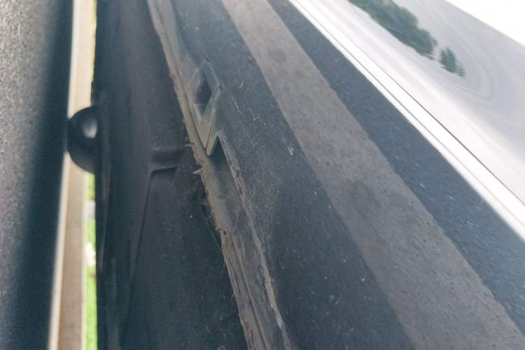Used Hongqi H6 2024 2.0T ZhiMei Edition Chassis Rear Left