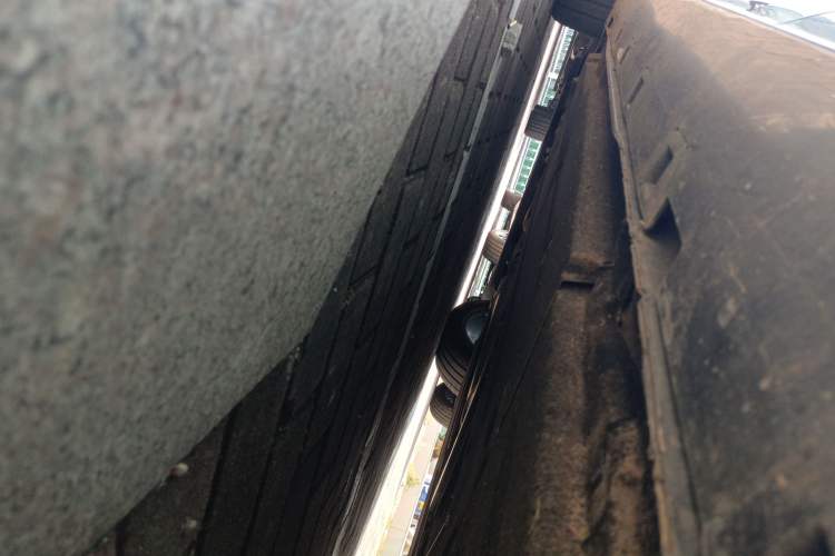Used Hongqi H6 2024 2.0T ZhiShang Version Chassis Rear Left