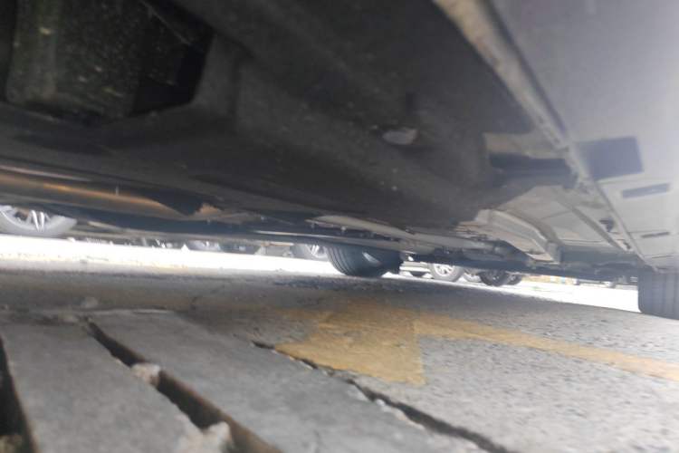 Used Hongqi H6 2024 2.0T ZhiMei Edition Chassis Rear Right