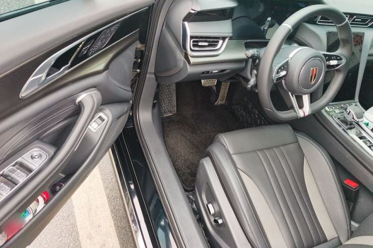 Used Hongqi H6 2024 2.0T ZhiMei Edition Driver Seat