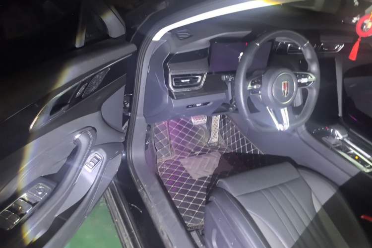 Used Hongqi H6 2024 2.0T ZhiMei Edition Driver Seat