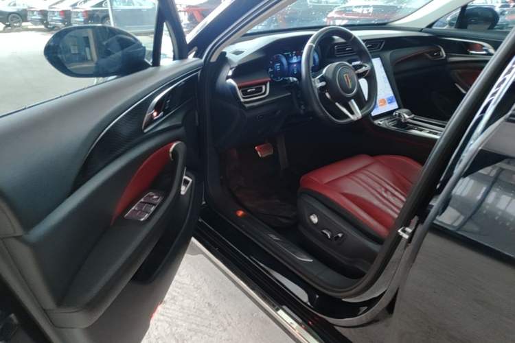 Used Hongqi H6 2024 2.0T Zhiyi Version Driver Seat