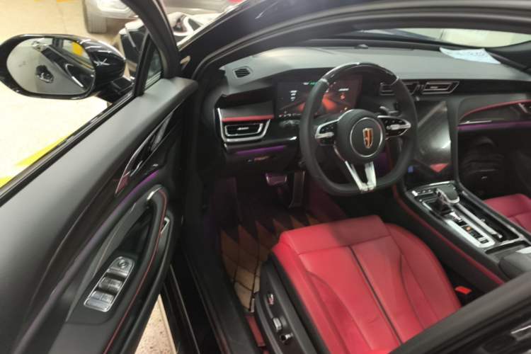 Used Hongqi H6 2024 2.0T ZhiShang Version Driver Seat