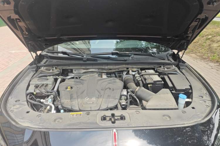 Used Hongqi H6 2024 2.0T ZhiShang Version Engine Bay