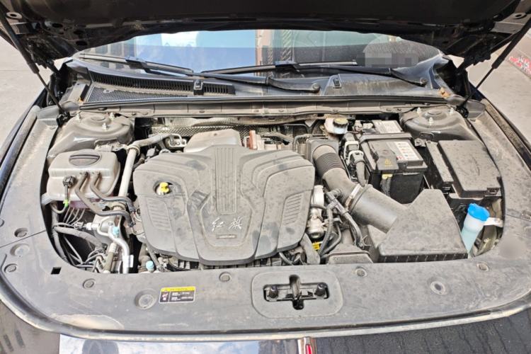Used Hongqi H6 2024 2.0T ZhiMei Edition Engine Bay