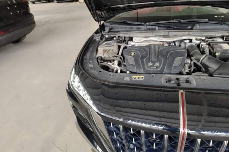 Used Hongqi H6 2024 2.0T Zhiyi Version Engine Bay Right