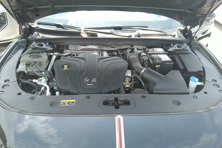 Used Hongqi H6 2024 2.0T ZhiShang Version Engine Bay