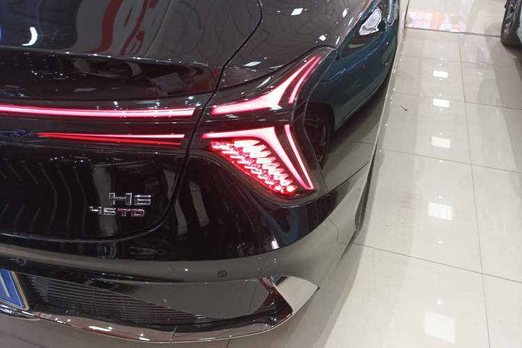Used Hongqi H6 2024 2.0T ZhiMei Edition Exterior 1