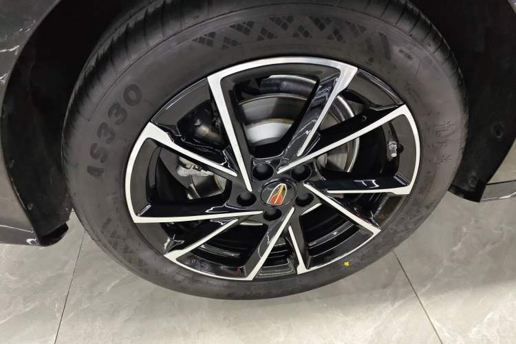 Used Hongqi H6 2024 2.0T ZhiMei Edition Exterior 1
