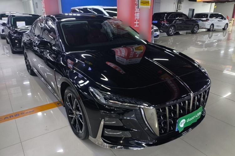 Used Hongqi H6 2024 2.0T ZhiMei Edition Front Right 45 Deg