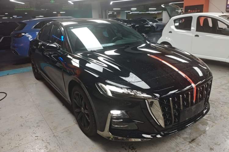 Used Hongqi H6 2024 2.0T ZhiShang Version Front Right 45 Deg